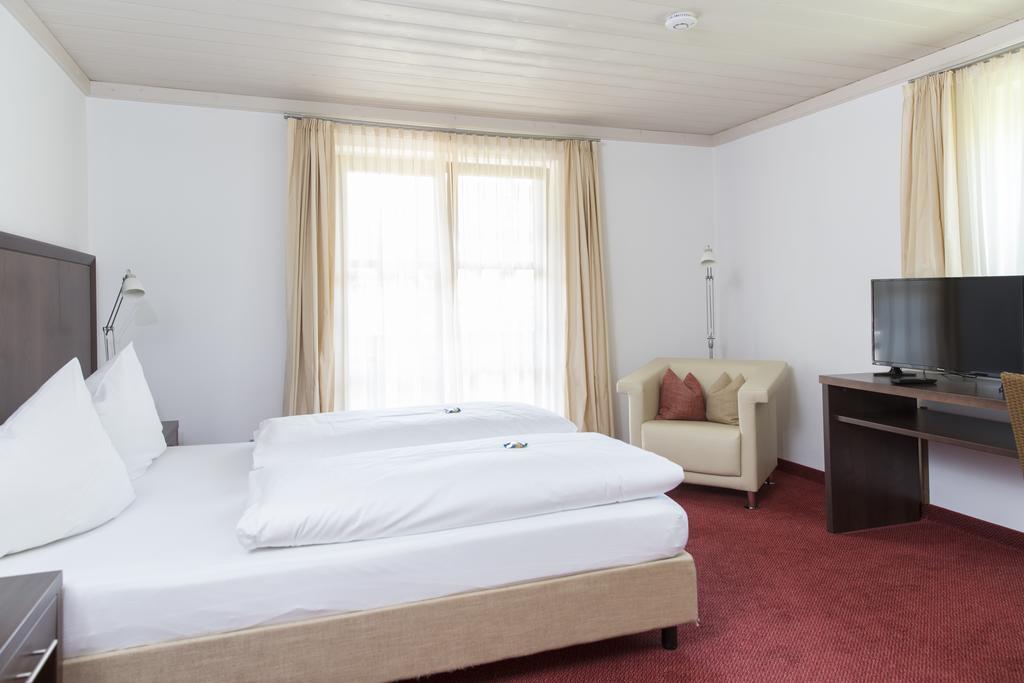 Landhotel Groenenbach Bad Grönenbach Екстериор снимка